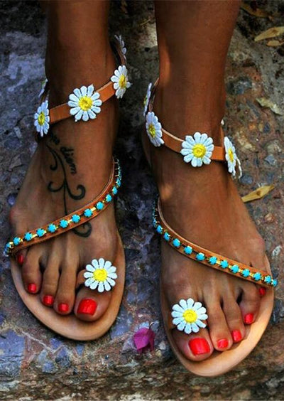 Daisy Bead Slip On Flat Sandals - Sprechic